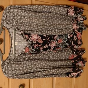 Style & Co V-Neck peasant top, size XL